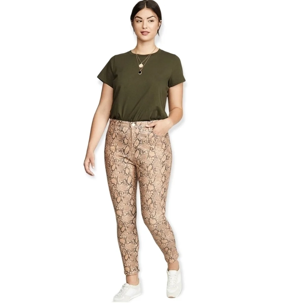 NWT Frame le high skinny crop in coated python Size 30 Gift Idea